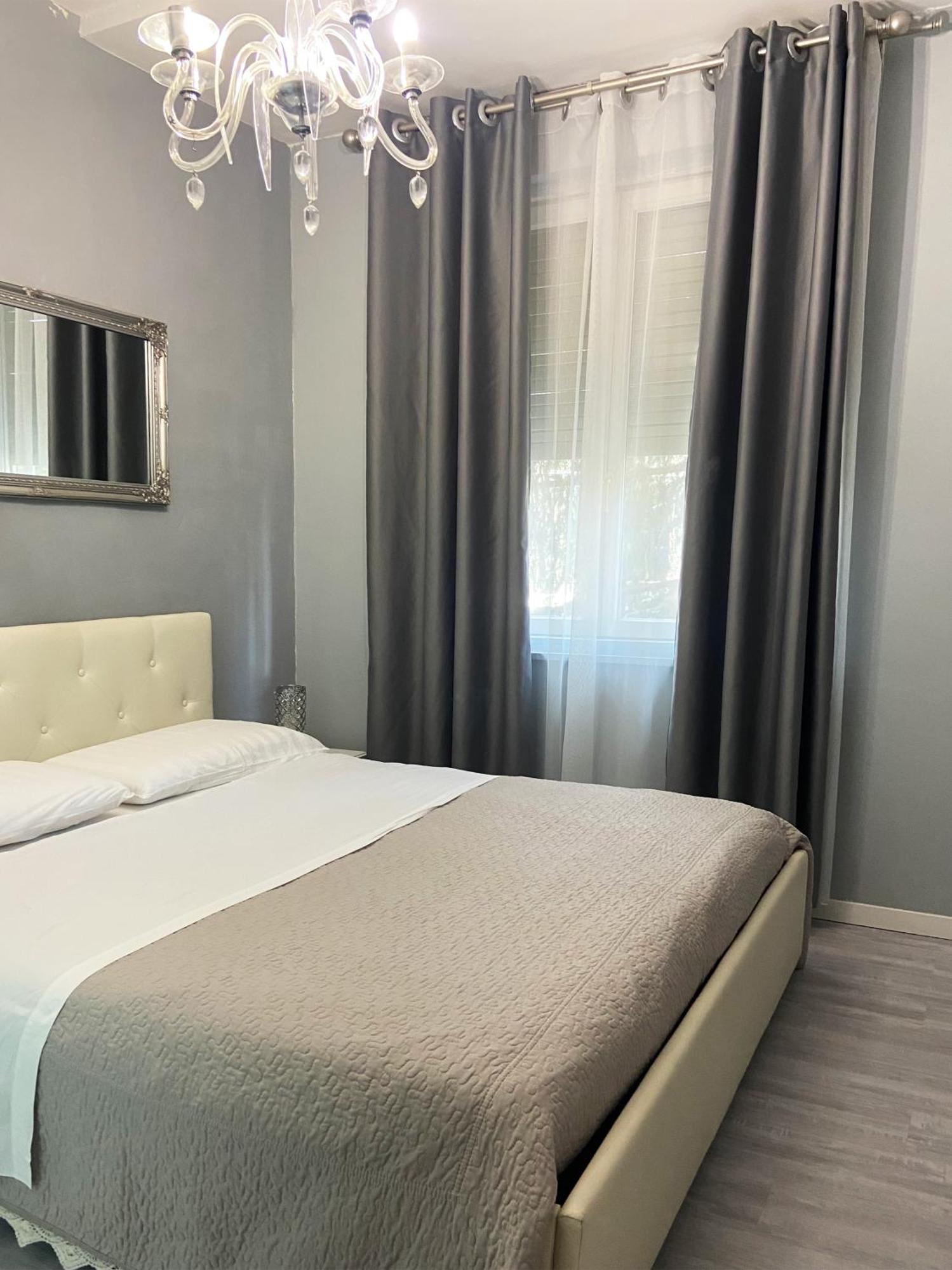 Casa Rosmini Rooms, Dolomia Best Home Trento Kültér fotó
